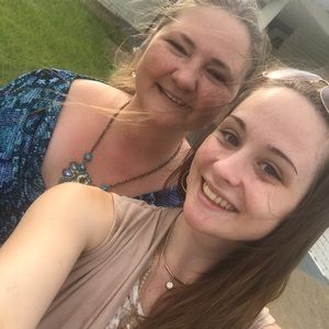 Meet your Posher, Kerri